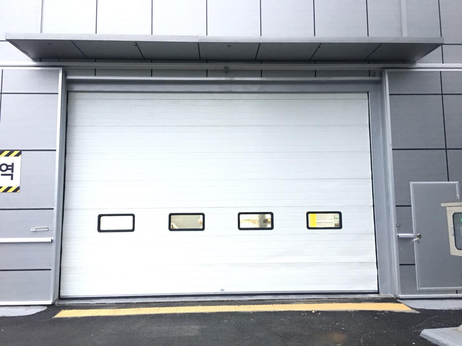 commercial overhead door