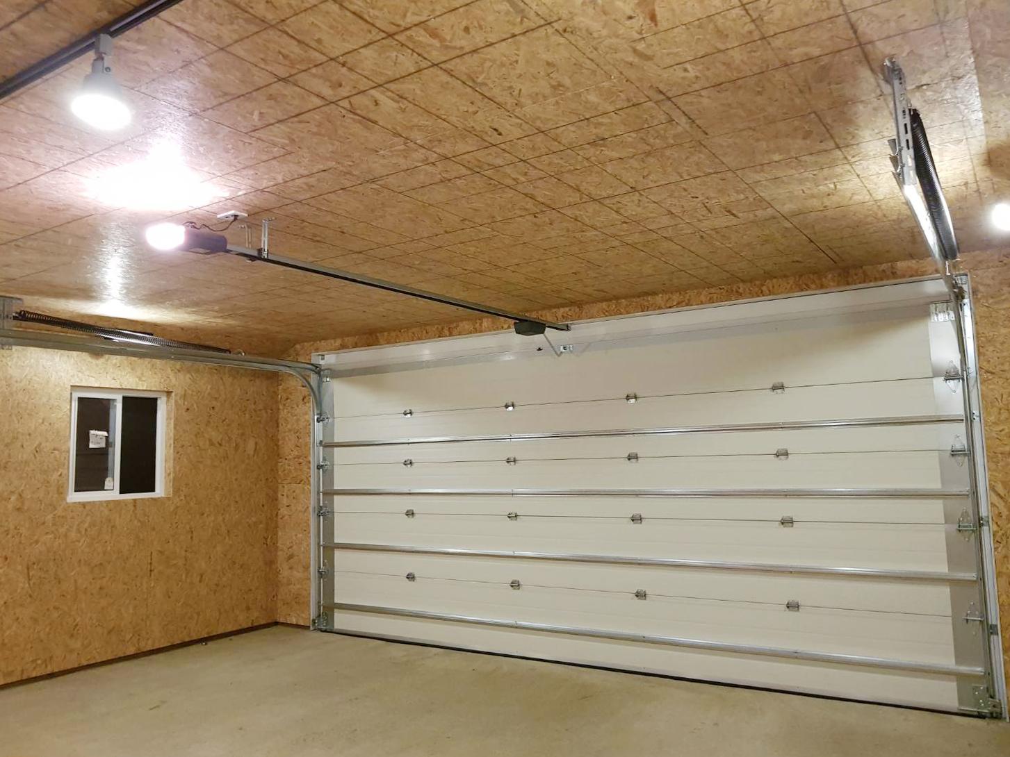 GARAGE DOOR