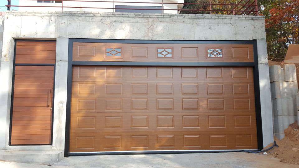 Garage door - Steel