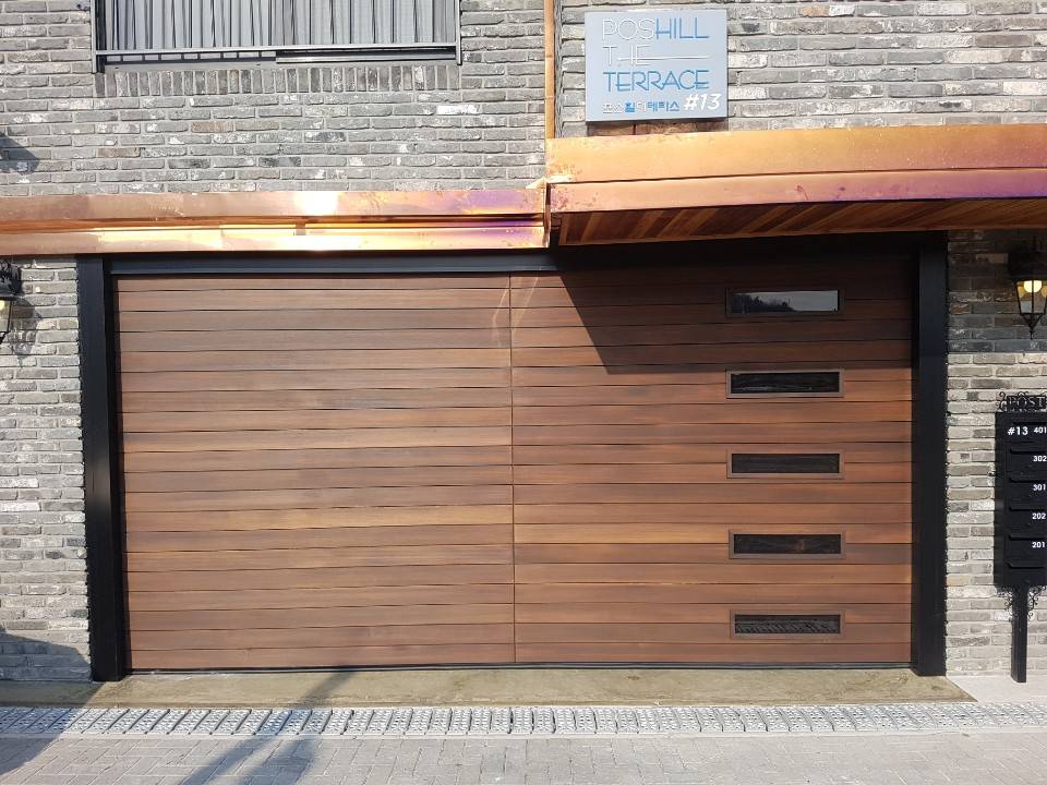 Garage door  - Wood