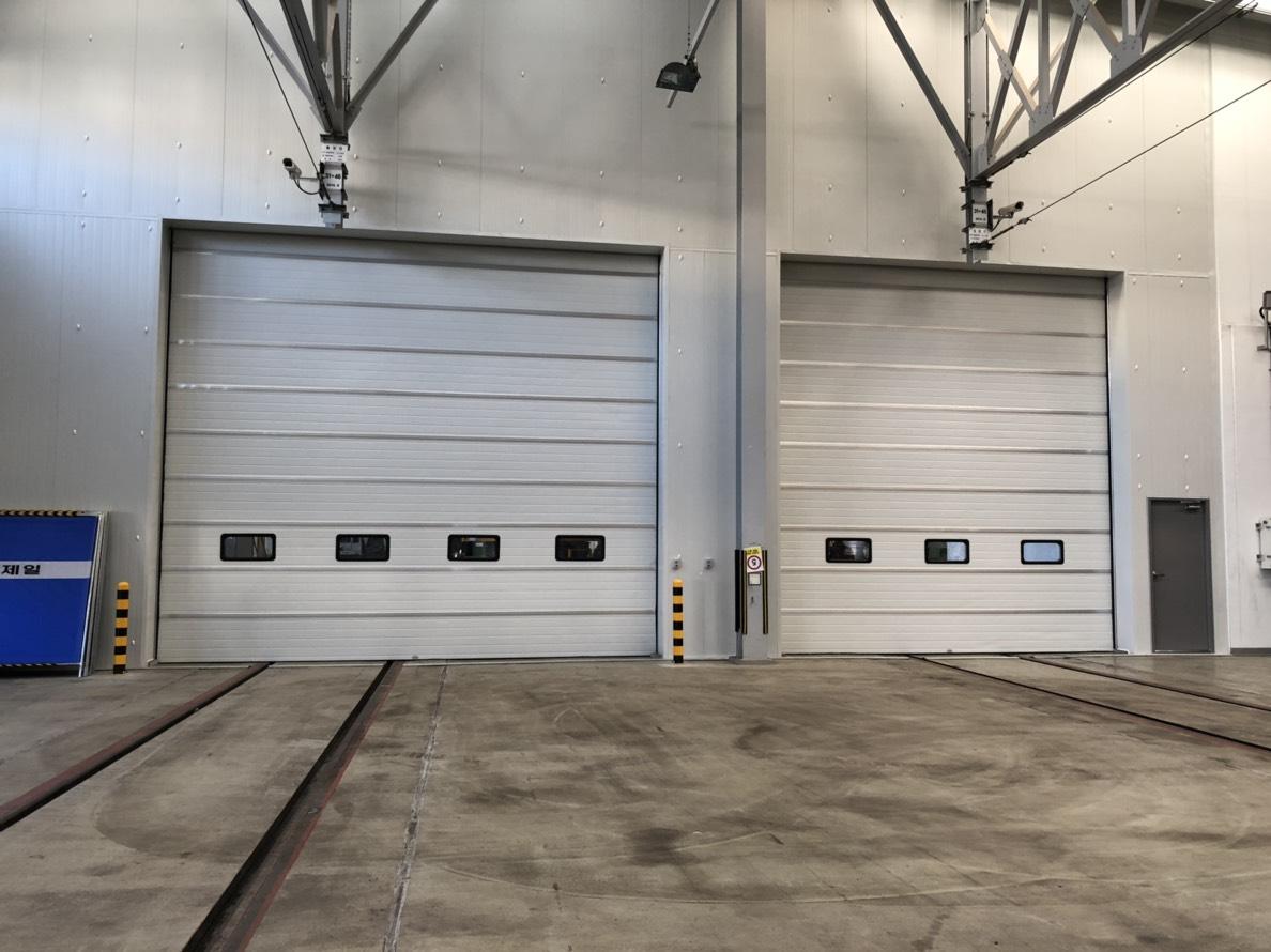 commercial overhead door